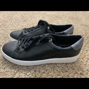 Micheal Kors Sneackers